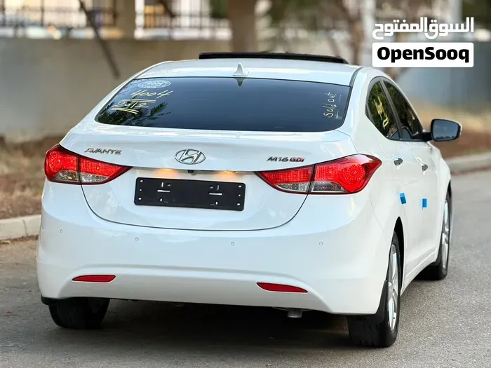 Hyundai Elantra 2012 photo 4