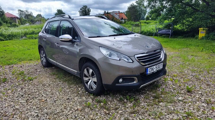 Peugeot 2008 2015 photo 5