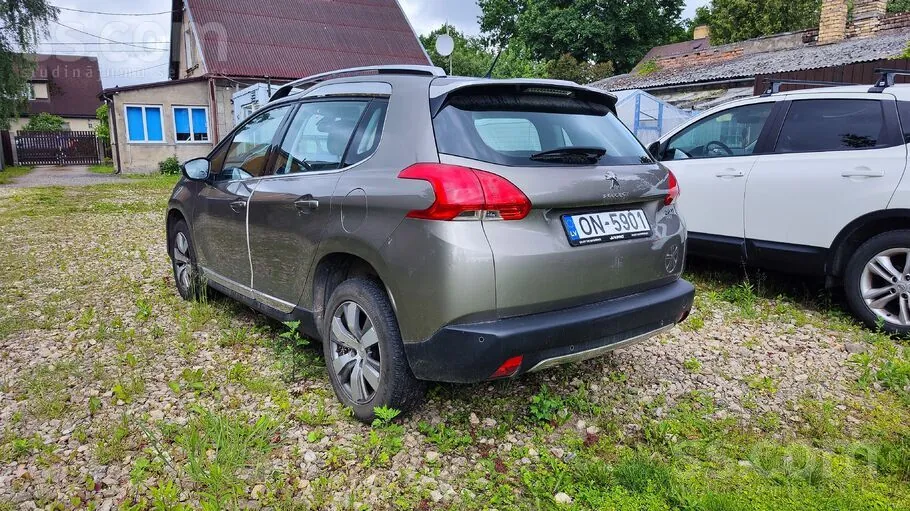 Peugeot 2008 2015 photo 2