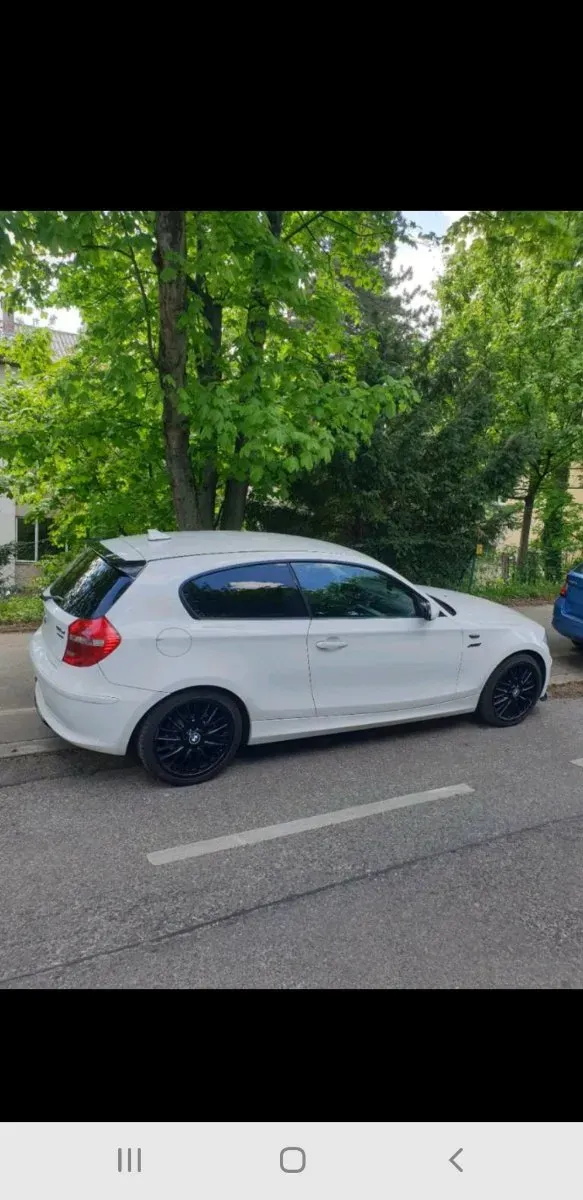 BMW 1 Series 2007 photo 2