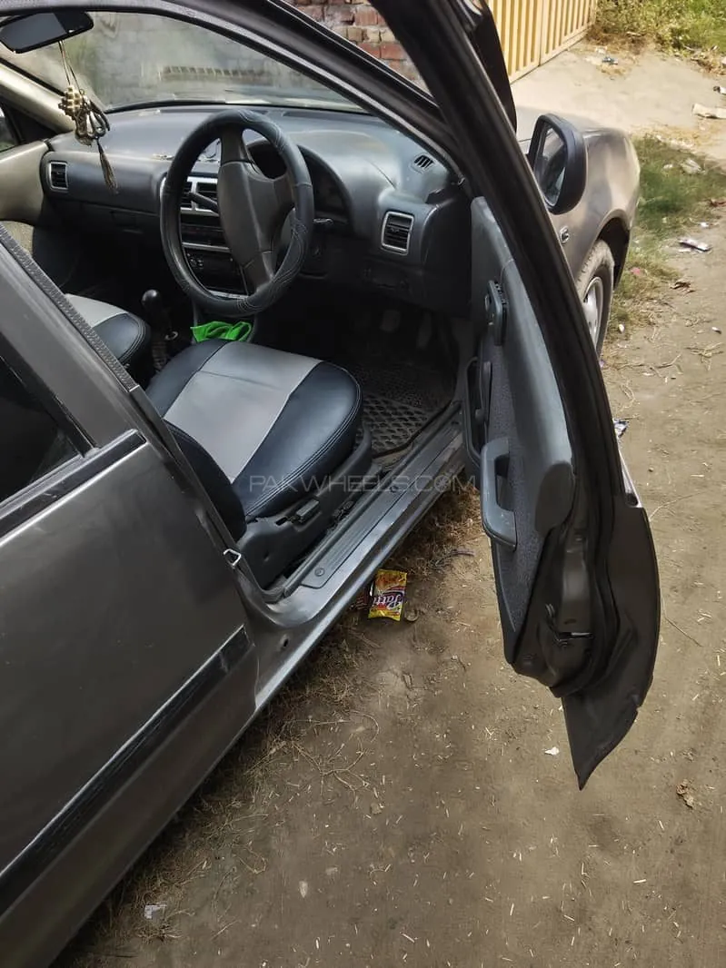 Suzuki Cultus