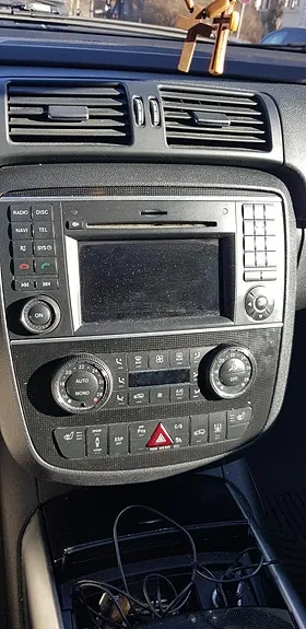 Mercedes-Benz R350 2009 photo 3