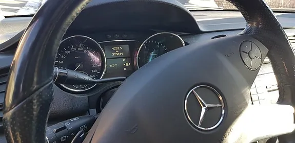 Mercedes-Benz R350 2009 photo 5