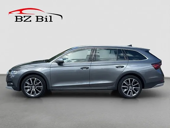 Skoda Octavia 2023 photo 2
