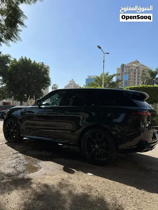 Land Rover Range Rover Sport 2023 photo 3