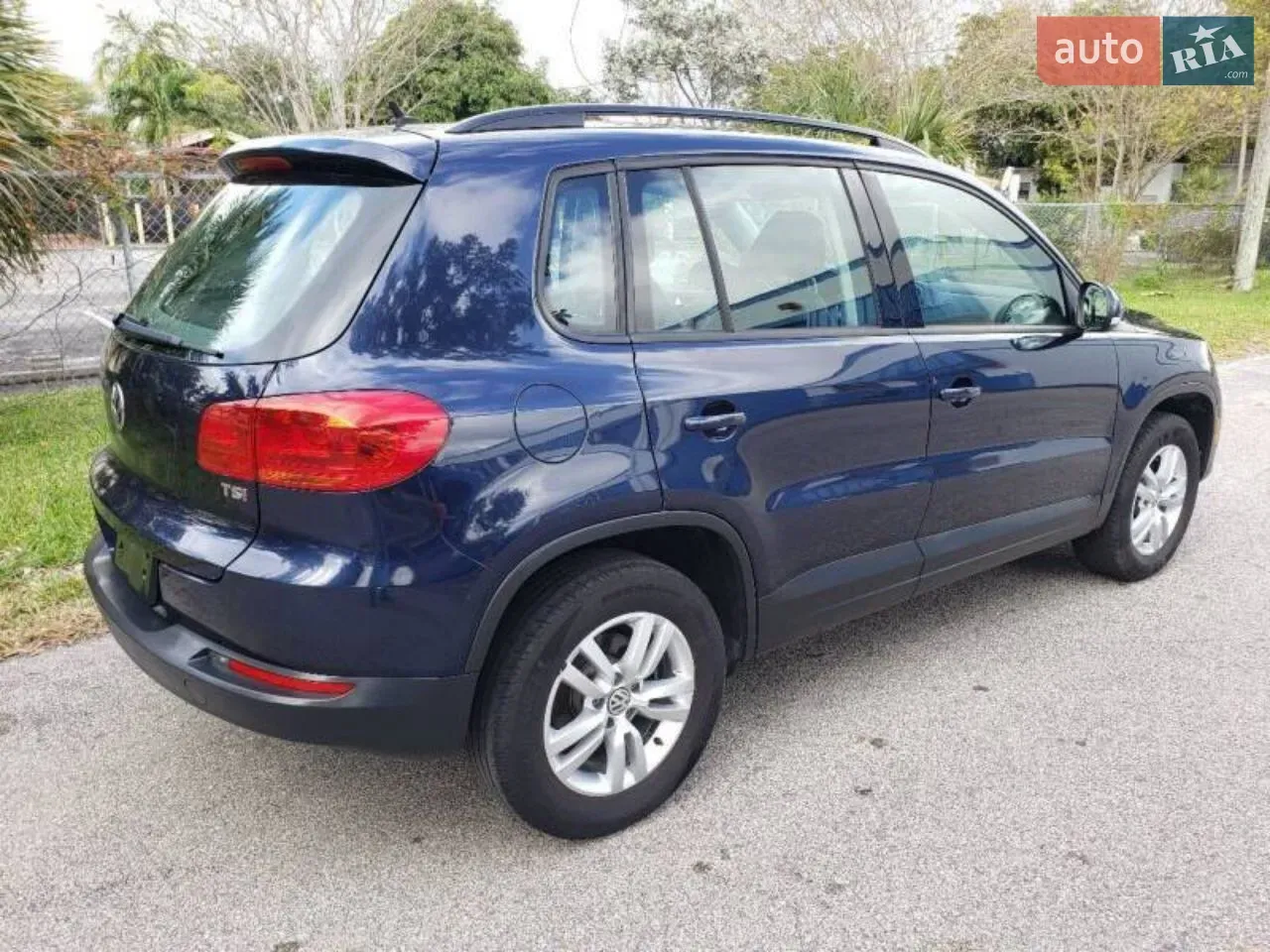 Volkswagen Tiguan 2015 photo 5