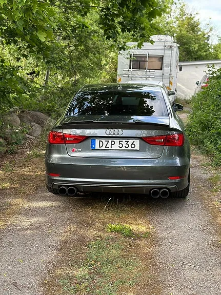 Audi S3 2015 photo 2