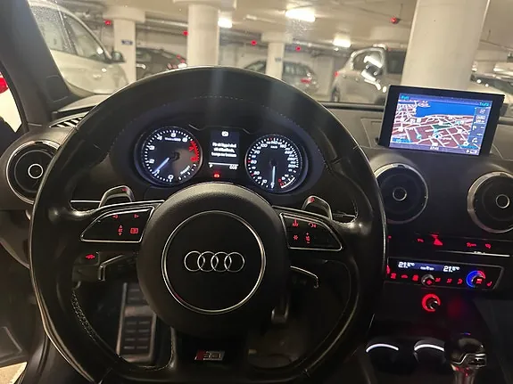 Audi S3 2015 photo 4