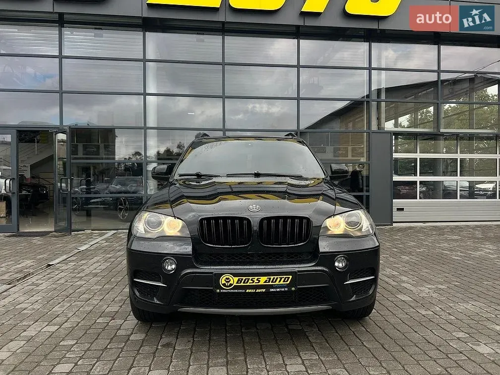 BMW X5 2010 photo 2