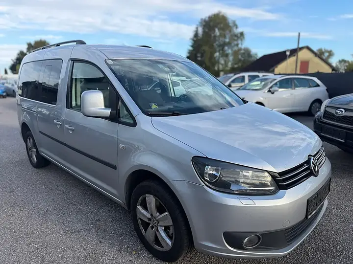 Volkswagen Caddy 2012 photo 2