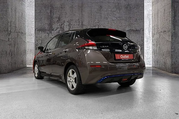 Nissan Leaf 2019 photo 2