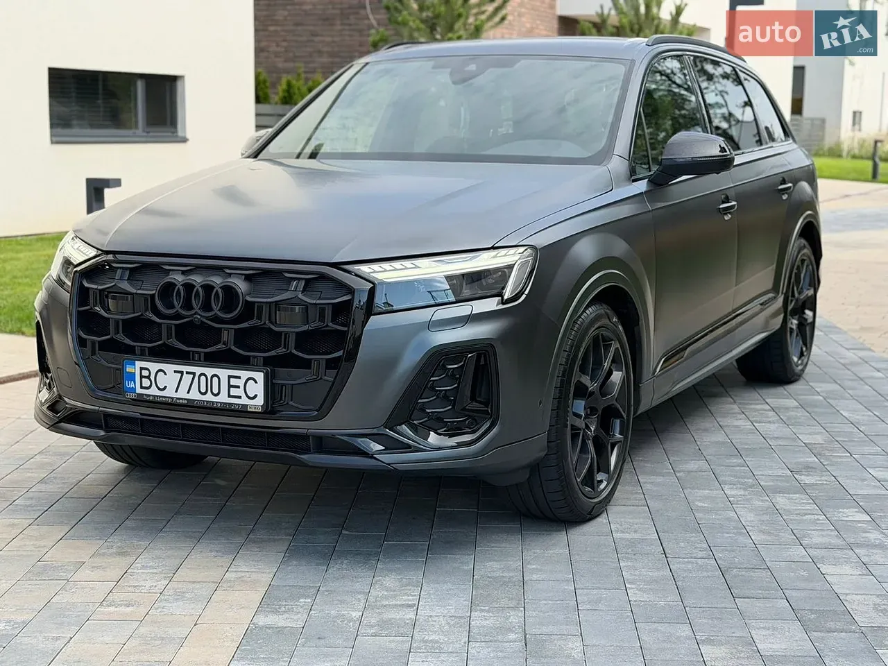 Audi Q7 2024 photo 3