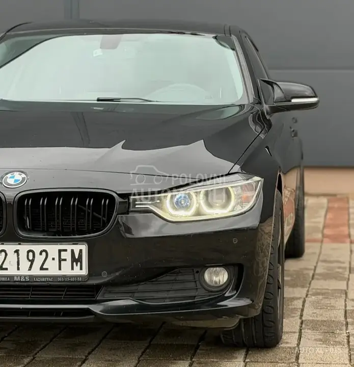 BMW 318 2014 photo 3