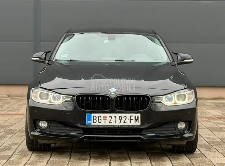 BMW 318 2014 photo 2