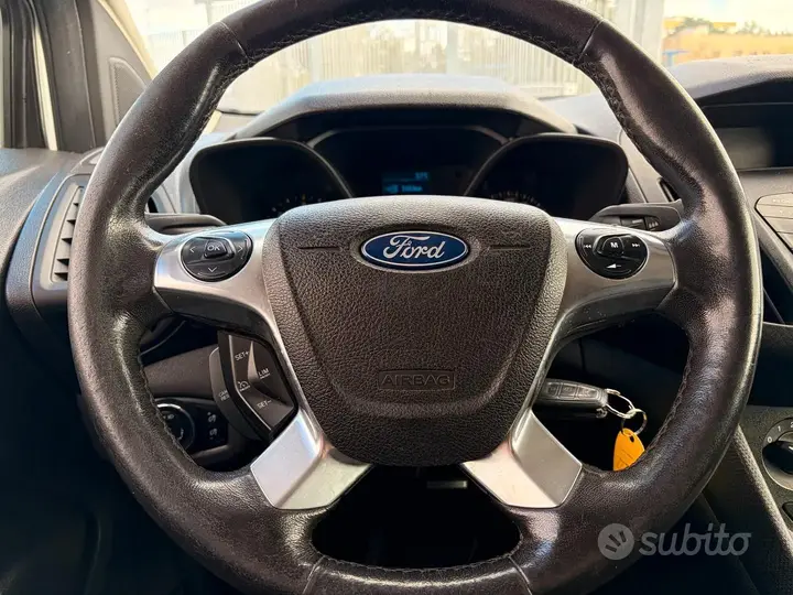 Ford Transit Connect 2017 photo 4