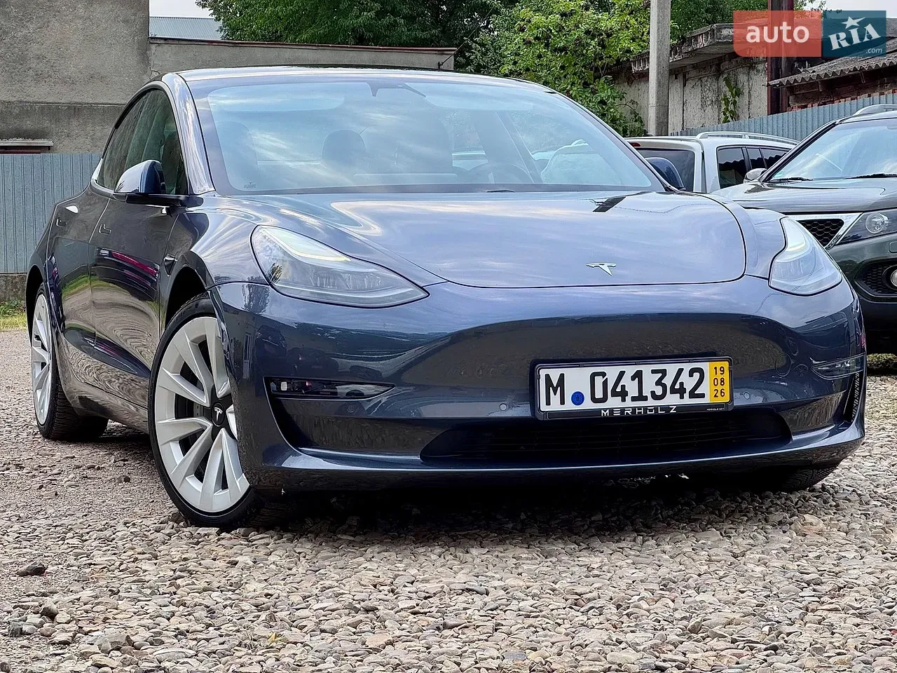Tesla Model 3 2020 photo 2