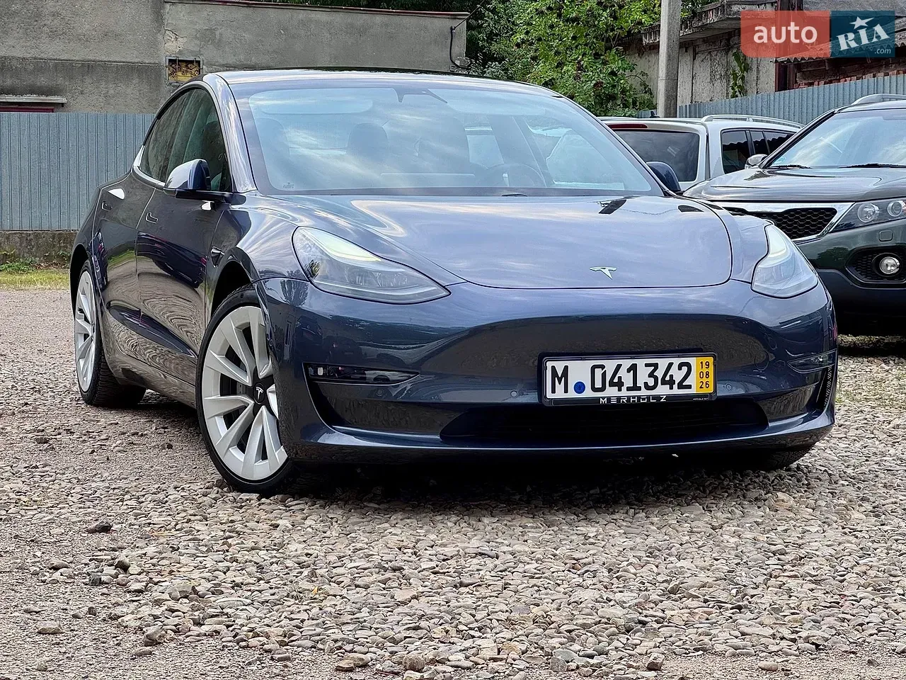 Tesla Model 3 2020 photo 3