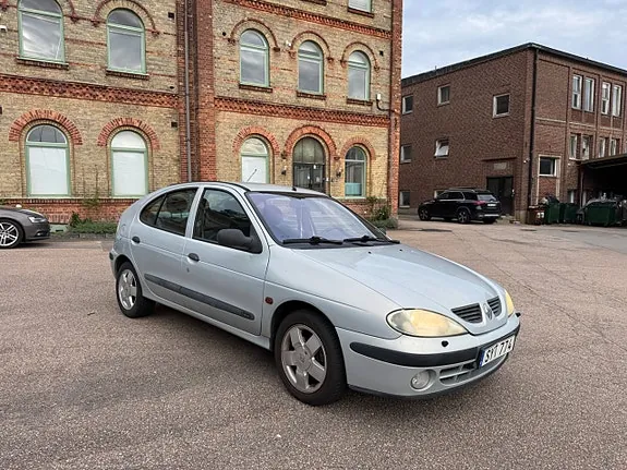 Renault Megane 2002 photo 2
