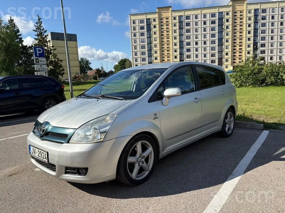Toyota Corolla Verso 2005 photo 5