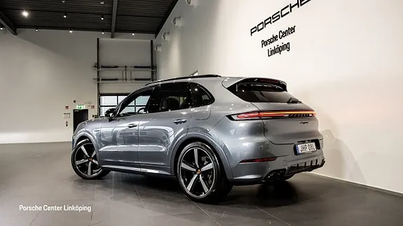 Porsche Cayenne 2026 photo 5