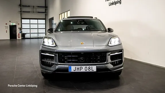 Porsche Cayenne 2026 photo 2