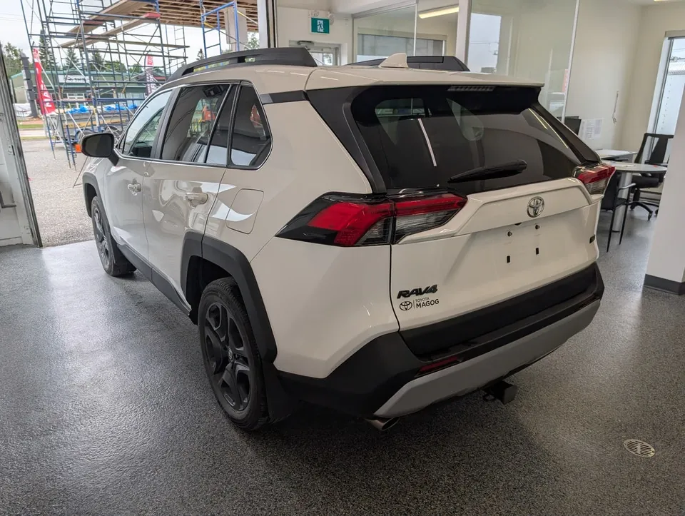Toyota Rav4 2024 photo 4