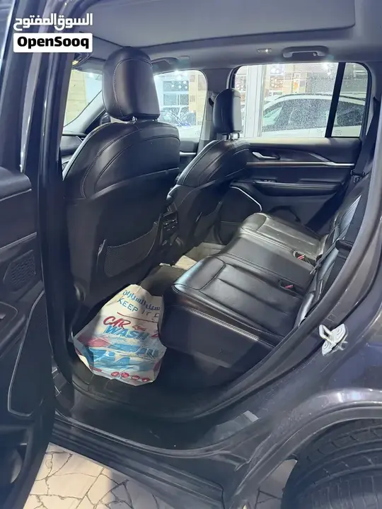 Jeep Cherokee 2022 photo 2