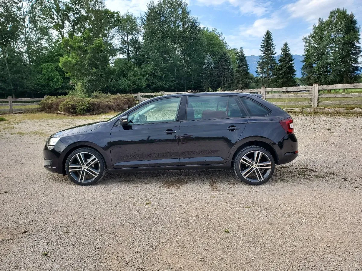 Skoda Rapid 2017 photo 2