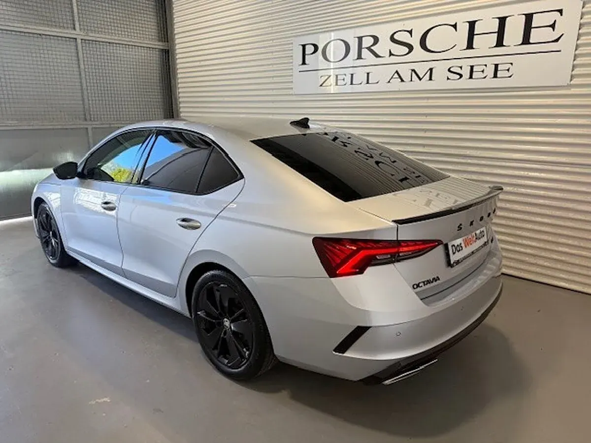 Skoda Octavia 2023 photo 3