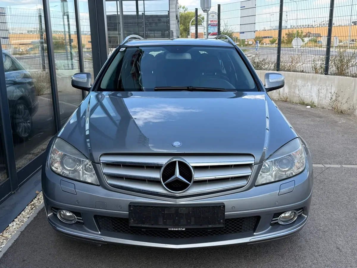 Mercedes-Benz C-Class 2008 photo 2
