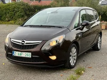 Opel Zafira Tourer 2015 photo 2