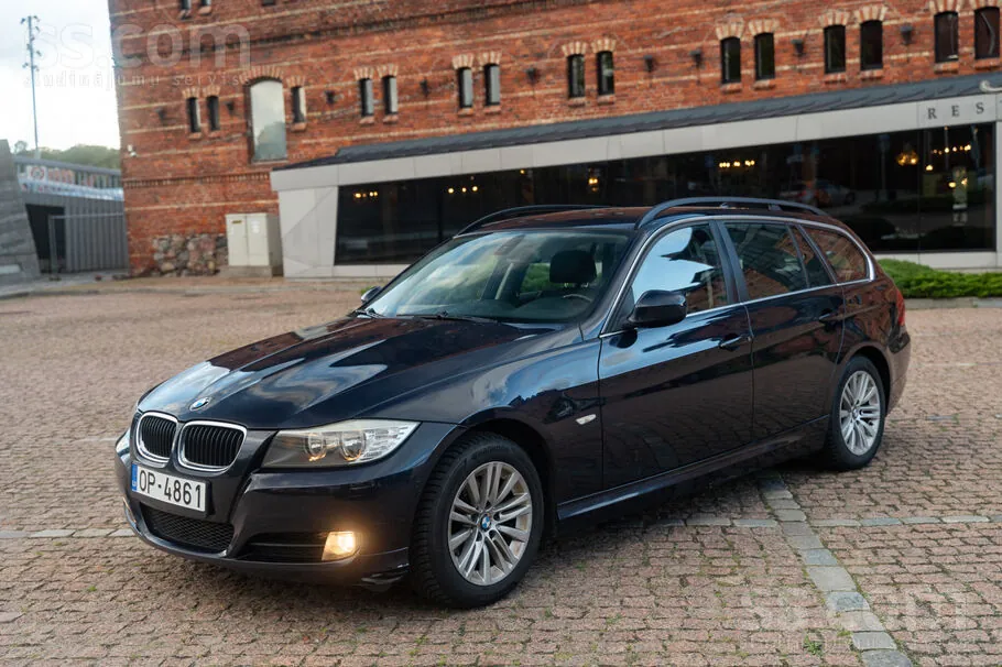BMW E91 318I 2009 photo 2