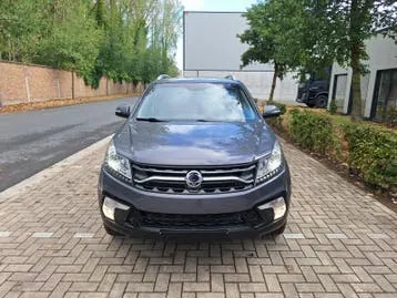 KG Mobility Korando 2018 photo 2