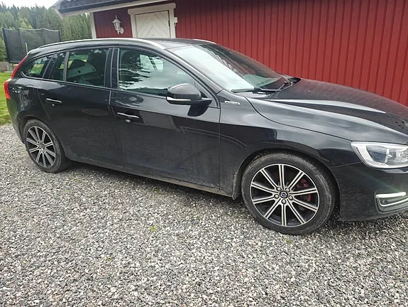 Volvo V60 2018 photo 5