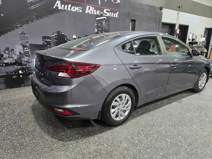 Hyundai Elantra 2020 photo 4