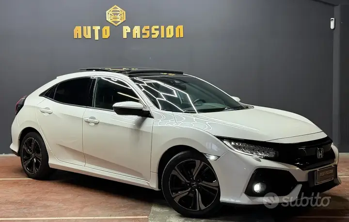 Honda Civic 2018 photo 3