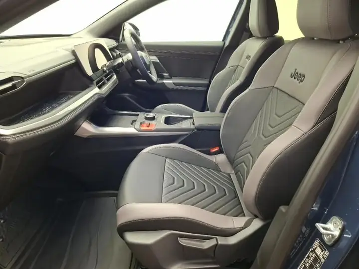Jeep Compass 2026 photo 5