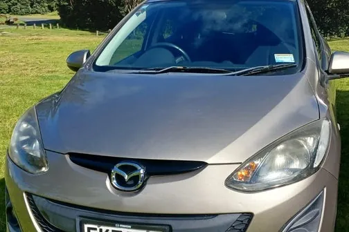 Mazda 2 Sport