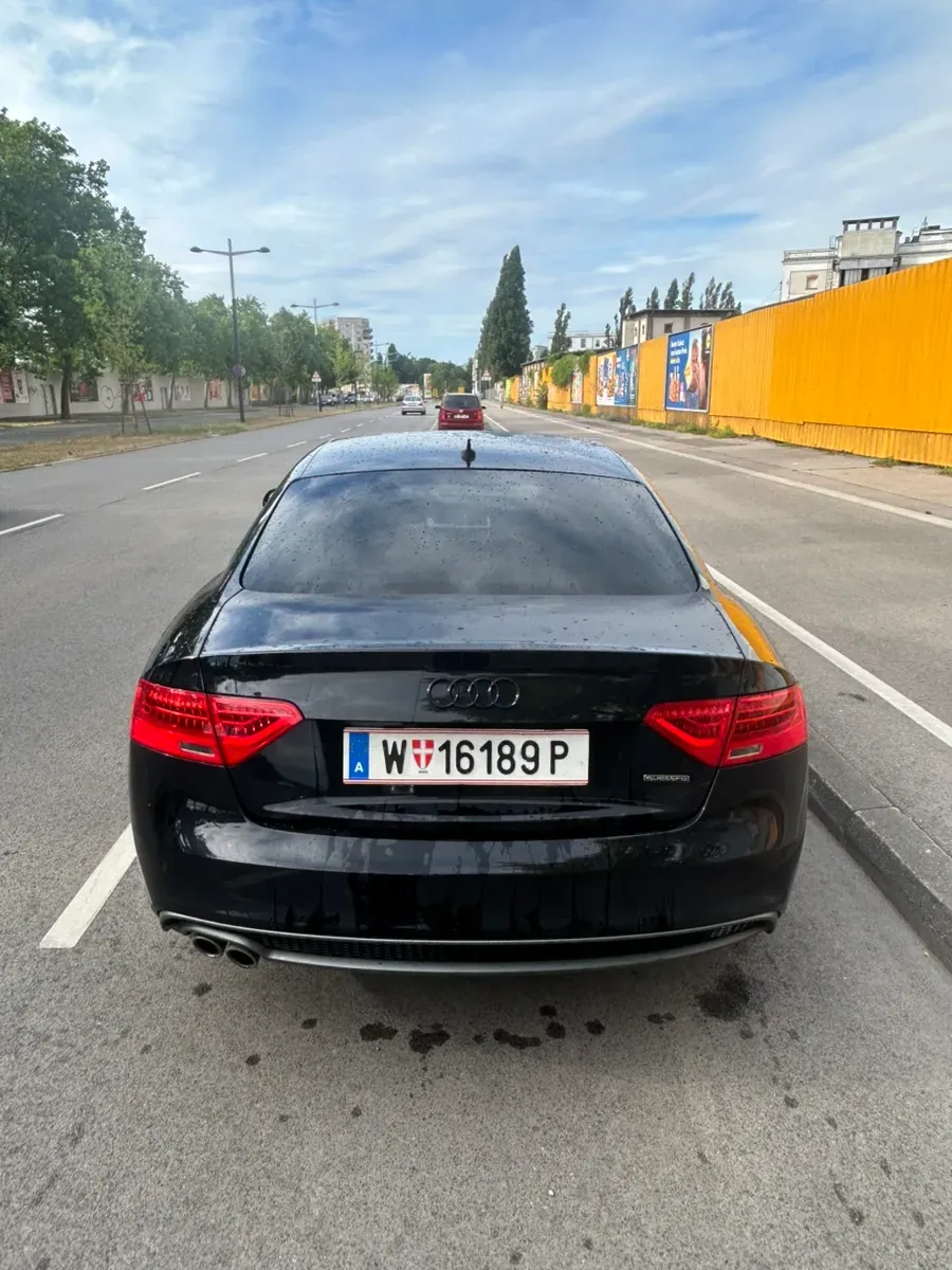 Audi A5 2016 photo 2