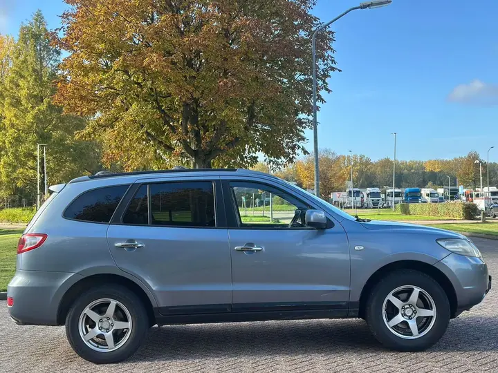 Hyundai Santa Fe 2008 photo 4