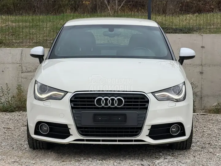 Audi A1 2011 photo 3