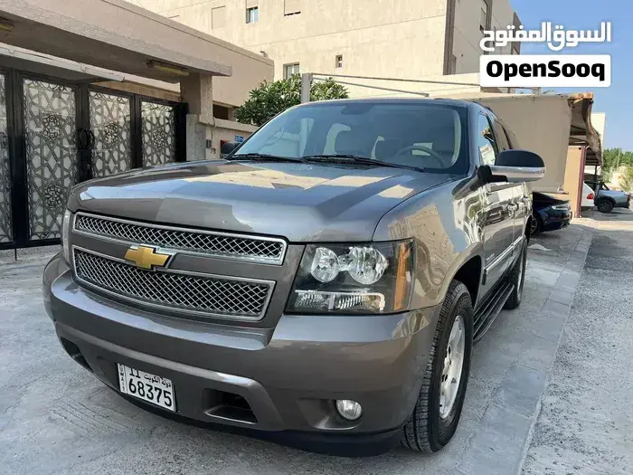Chevrolet Tahoe 2014 photo 2