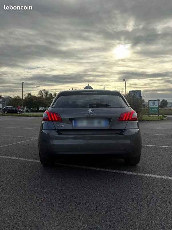 Peugeot 308 2021 photo 4