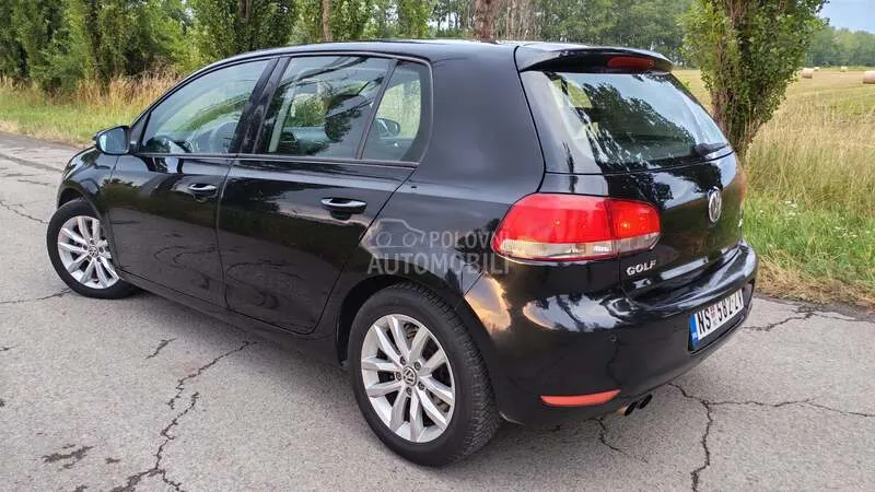 Volkswagen Golf 2009 photo 2
