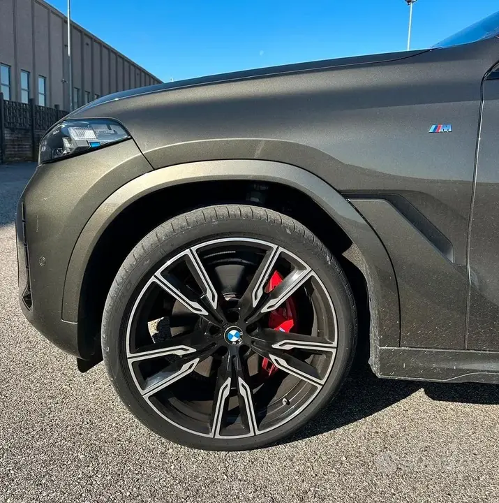 BMW X6 2025 photo 2