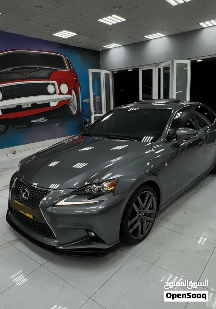 Lexus Is 350 2014 photo 3