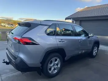 Toyota Rav4 2021 photo 2