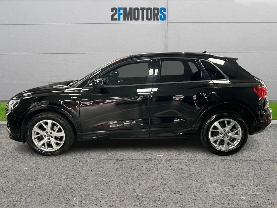 Audi Q3 2019 photo 5