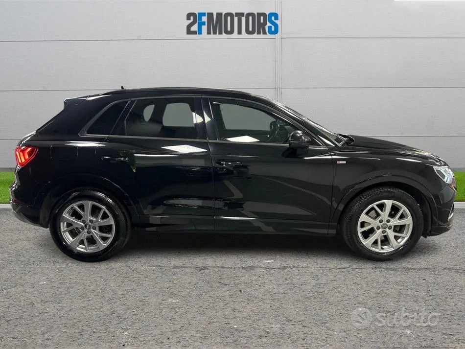 Audi Q3 2019 photo 4