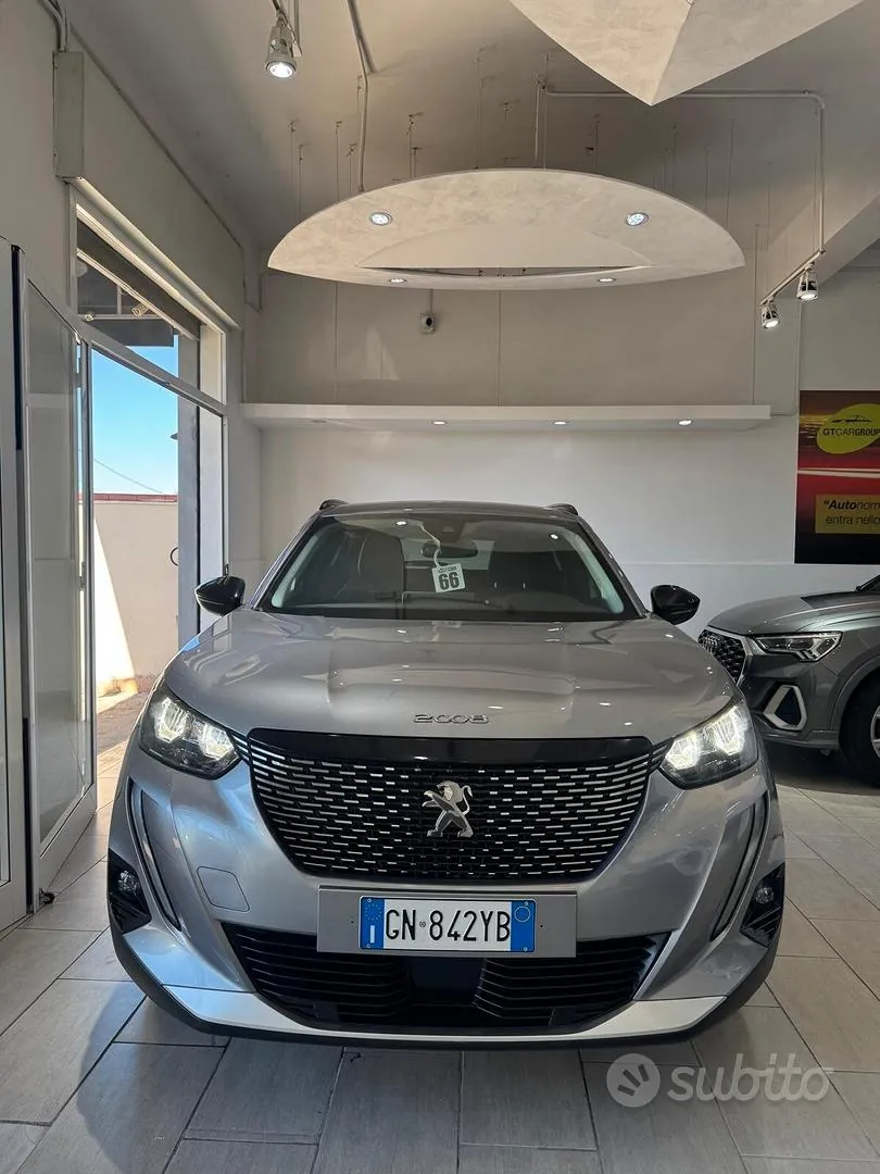 Peugeot 2008 2022 photo 2